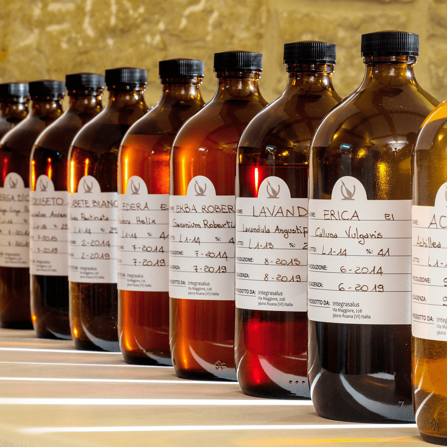integra-salus-cosmetici-naturali-laboratorio-asiago